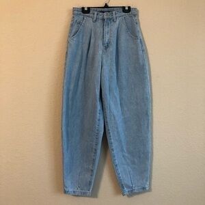 Fashion Nova Jeans Light Blue Wash Pleated Tapered Bottom High Waisted Mom Jeans